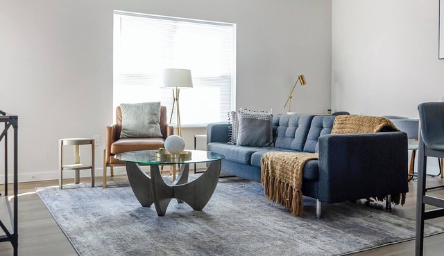 Landing | Spectacular 2BD, Clubhouse, Gym