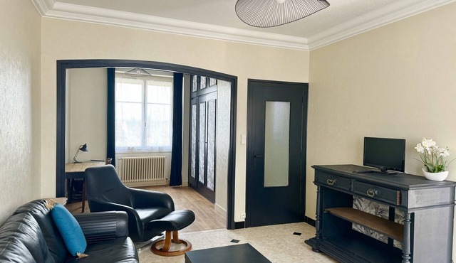 Large house 6 persons near Chambord- Air conditioning-Terrace