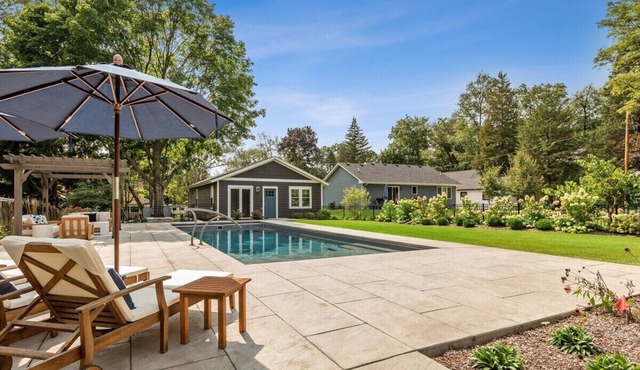 Large In-Ground Heated Pool |Two-Tiered Deck |Built-In Brick FirePit |New Home |Separate Coach House