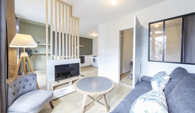 Le Ficus - Appartement refait à neuf, Laval centre