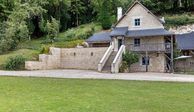 Le Trianon Isabelle de Maillé – Relais du Château de Sonnay Holiday Homes