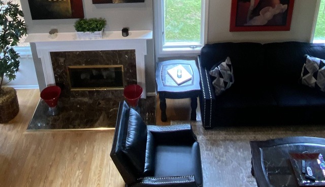Luxury Pewaukee Condo for Rent