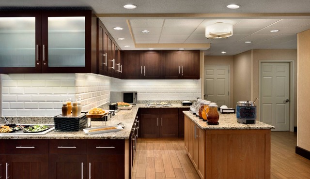 MainStay Suites