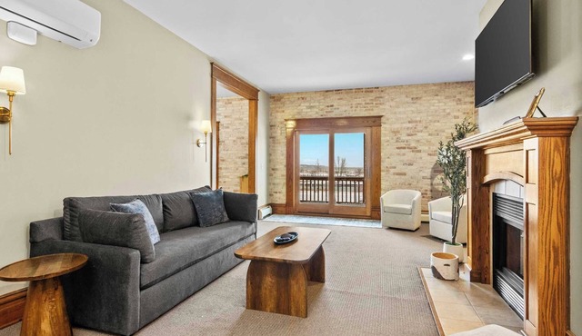 Marina View | River Street Lofts | Lake Michigan