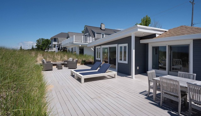 Memories | Lakeside Luxury Retreat with Stunning Views