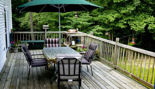 Michael's Room - WoodField Hills Inn Bed & Breakfast