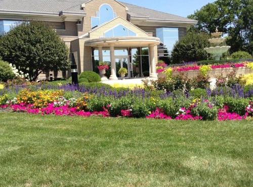 Mill Creek Gardens