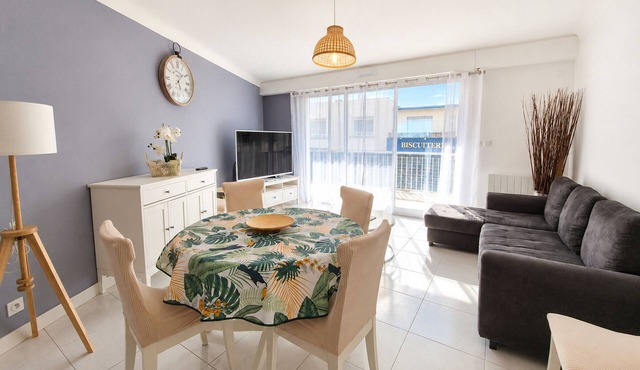 Modern apartment in the heart of the Ocean - 4 guests