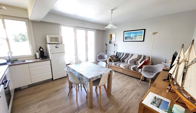 Modern Apartment - 300m Beach - Pets Allowed in Les Sables-d'Olonne