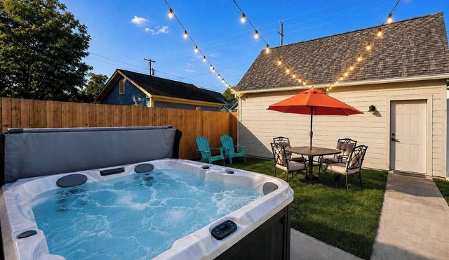 Modern Luxe Retreat | Hot Tub | Garage | Near DT