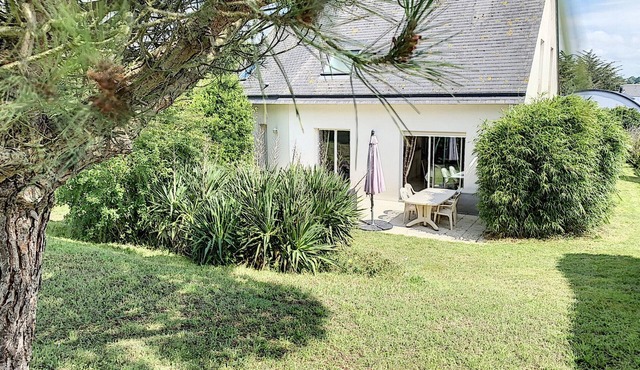Modern Villa with Terrace, Enclosed Garden, and Large Basement near Mont Saint-Michel