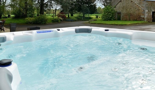 New gîte 10 pers Jacuzzi - Near mont saint Michel