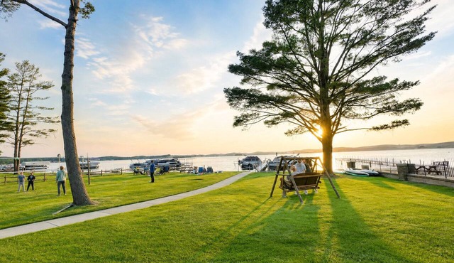 NEW Listing - Waterfront Silver Lake Condo