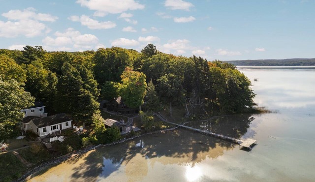NEW Rental! White Bear on Little Glen Lake