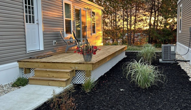 New Resort with King Bed, nestled between Harbor Springs and Petoskey.