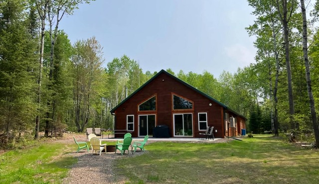 Newer Construction Cabin - Waterfront, Wooded, on ATV/Snowmobile trails