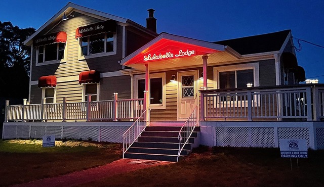 Newly Updated Lake Beulah Vacation Rental!