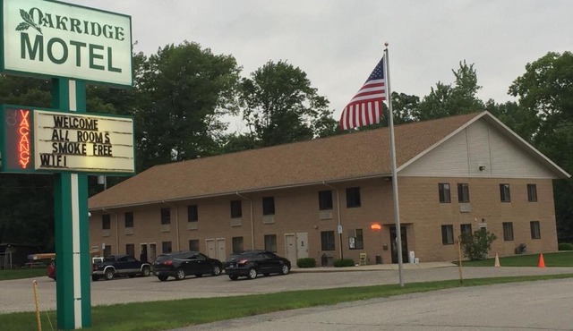 Oakridge Motel