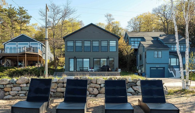 Obsidian Shores Waterfront House on Crystal Lake with Private Beach Access