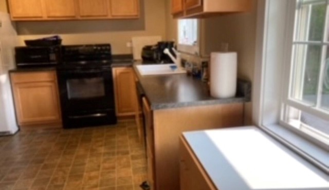 one bedroom camp in the woods minutes from Sleeping Bear National Park