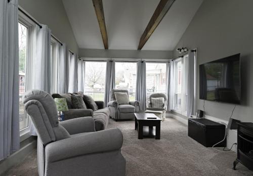 Ottawa Family Nest