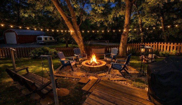 Pet Friendly Lake House Close to Raccoon Lake