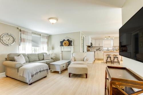 Pet Friendly w/Yard: 1 Mi to Wilson State Park