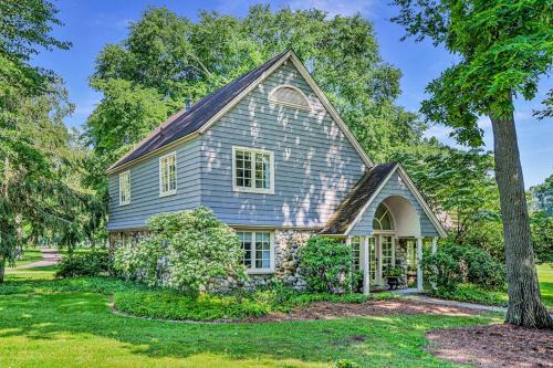 Point Cottage at Point O' Woods