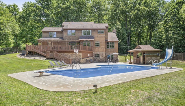 Private home with space to relax for everyone. Great spot for a weekend away!
