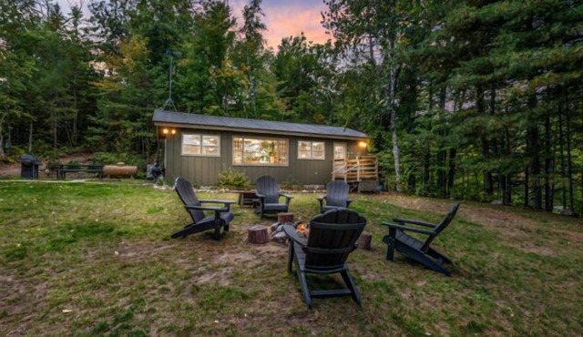 Private Peninsula Cabin 15 minutes from downtown Lakewood, WI