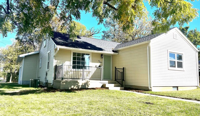 Quaint and colorful with fun amenities!