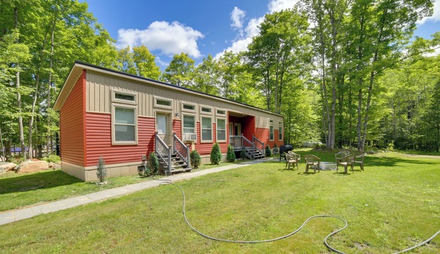 Quiet 5-Acre Escape in Iron Mountain w/ Fire Pit!