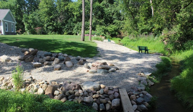Quiet & Rural; close to Ann Arbor/Ypsilanti