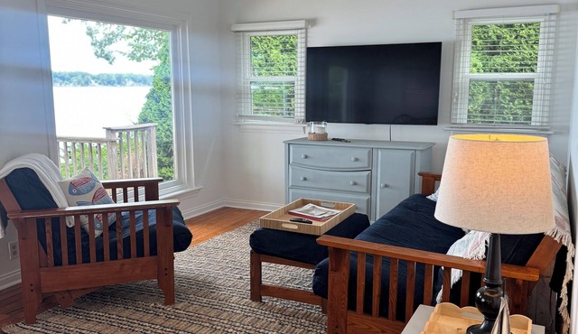 Renovated Cottage in Portage
