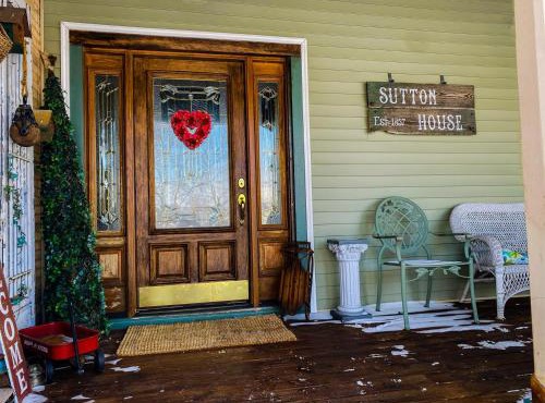 Restored historic home near ND and Amish Country