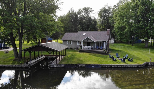 River Front Home with Access to Chain of Lakes