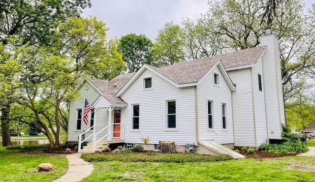 Riverfront Escape: Modern Comfort in Historic Home