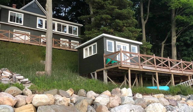 Saugatuck Family Beach Cottage and Cabana