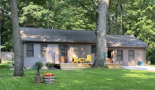 School Section Lake Cozy Cabin