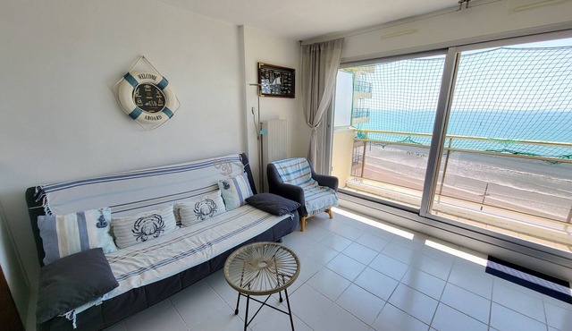 Seafront Studio with Balcony, Reserved Parking, and Stunning Views