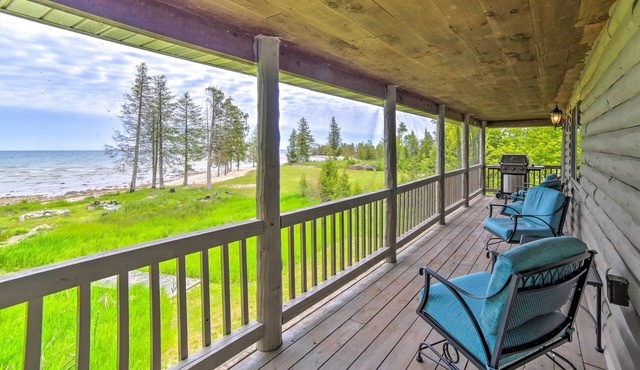 Secluded Lake Michigan Home: Private Fire Pit