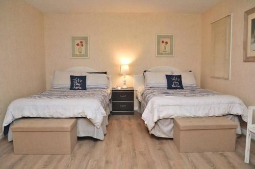 Ski In Ski Out Sleeps 6