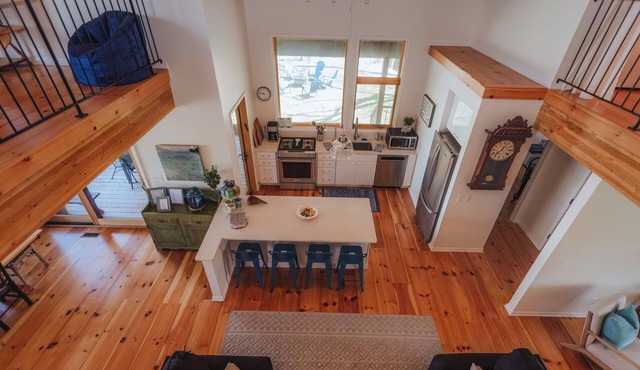 Spacious Home, 350 FT From Stop 42 Beach!