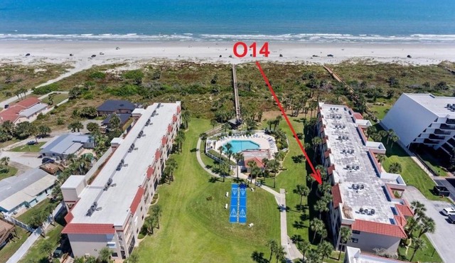 St Augustine Beach, Florida OVC-O14, 2 bedroom, 2 bathroom, Pet Friendly, Free Parking in St. Augustine
