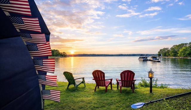 Stay, Swim and Fish in Whitmore Lake