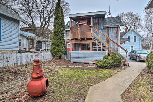 Steps to Waterfront & Dtwn: Sturgeon Bay Escape!