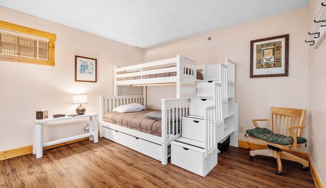 Stony Brook 24 | Top Floor, Heated Pool, Lake Michigan View