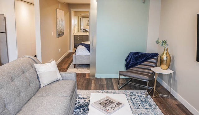Stylish Apartment Downtown - Perfect for Long Stays