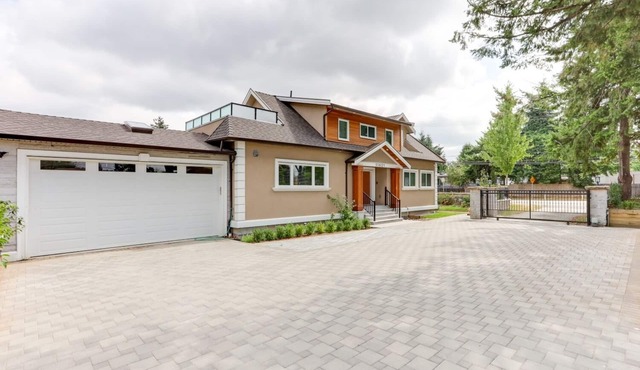 Superb Convenient North Delta Vacation Home with 6 Bed and 6 Bath in Delta