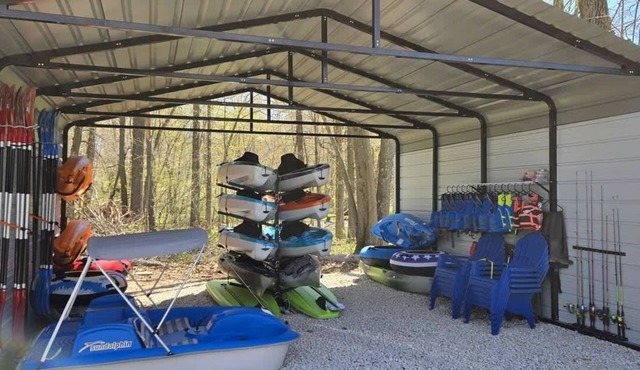 The Grand RiverHouse + Bunkhouse+Camper